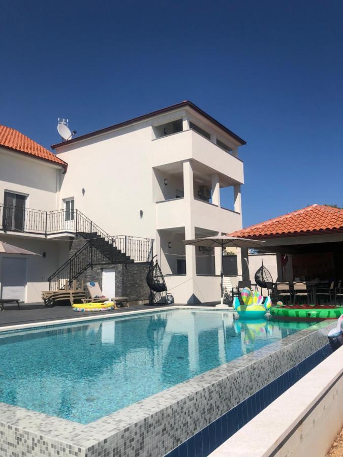 Mk Apartments ميدولين المظهر الخارجي الصورة